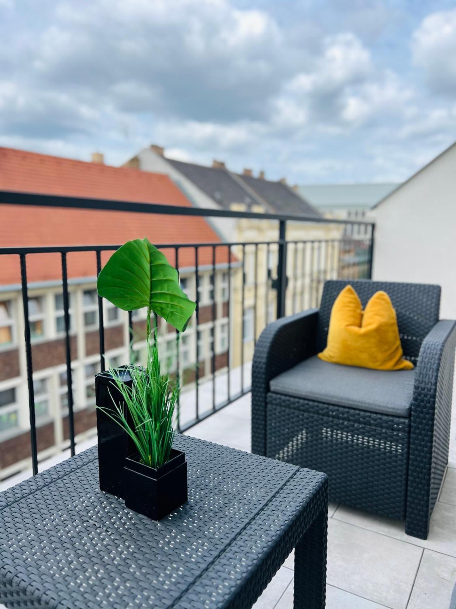 Lena Apartman Budapest City Center Bagian luar foto